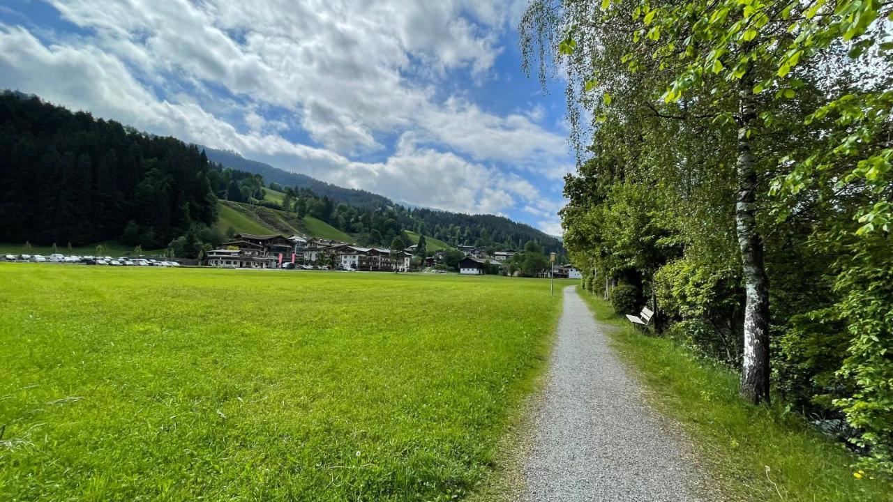 Haizelrock Kirchberg in Tirol Eksteriør billede